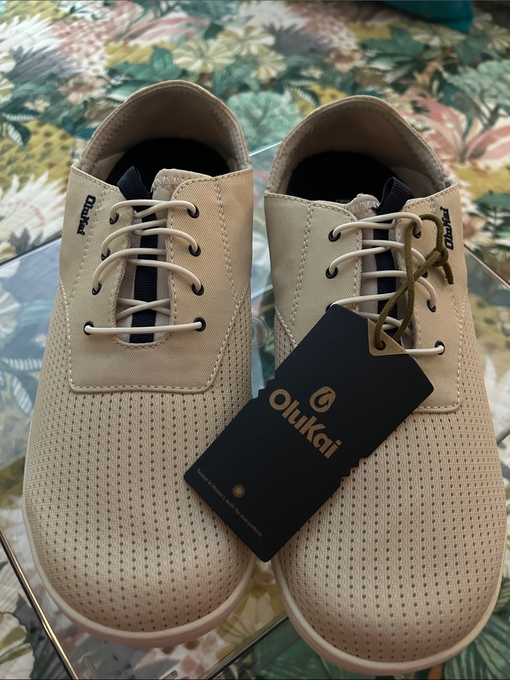 OluKai Men's Nohea Moku Tap - Cream Perforated Casual Lace-Up Sneakers
